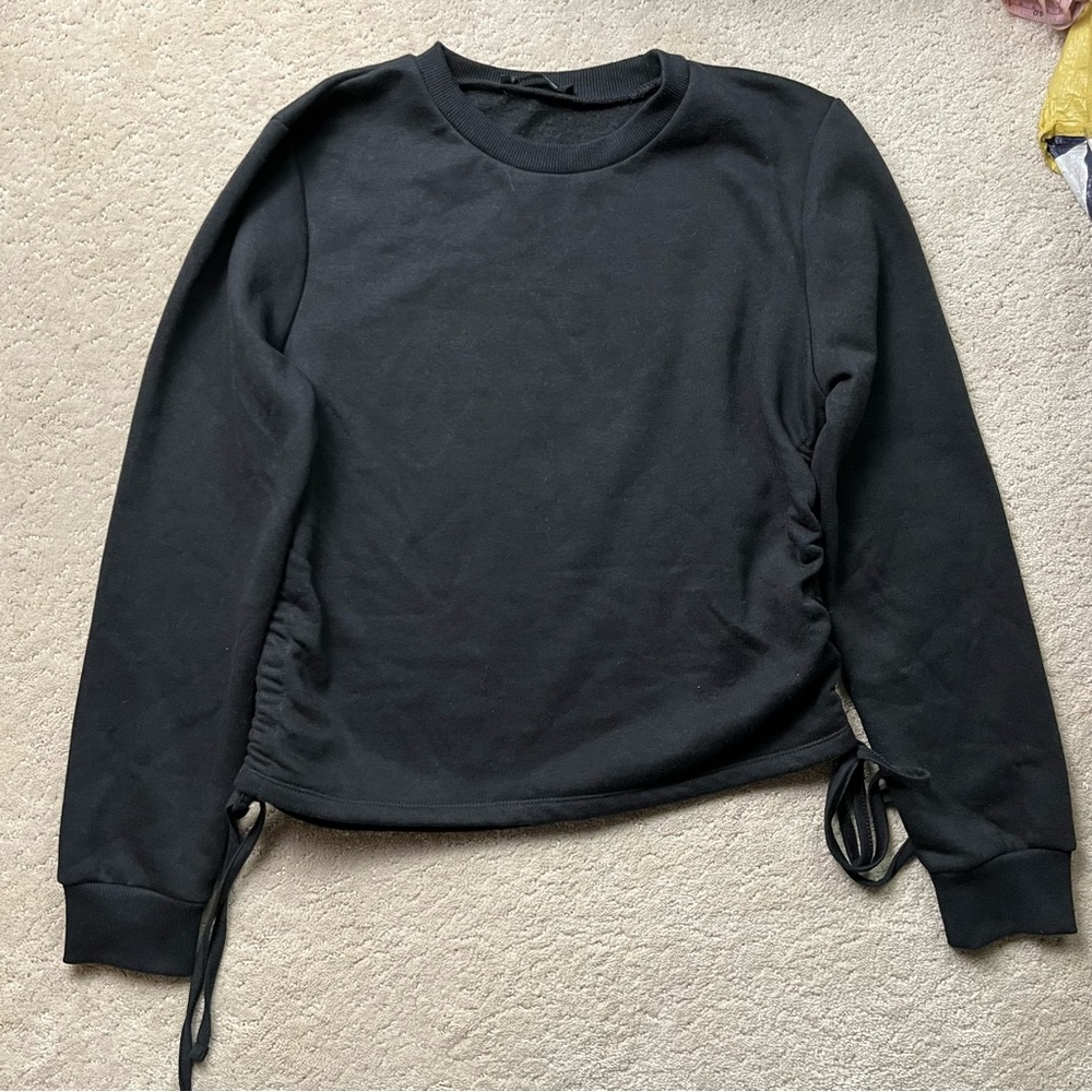 Zara Side Cinch Cropped Sweatshirt Black M